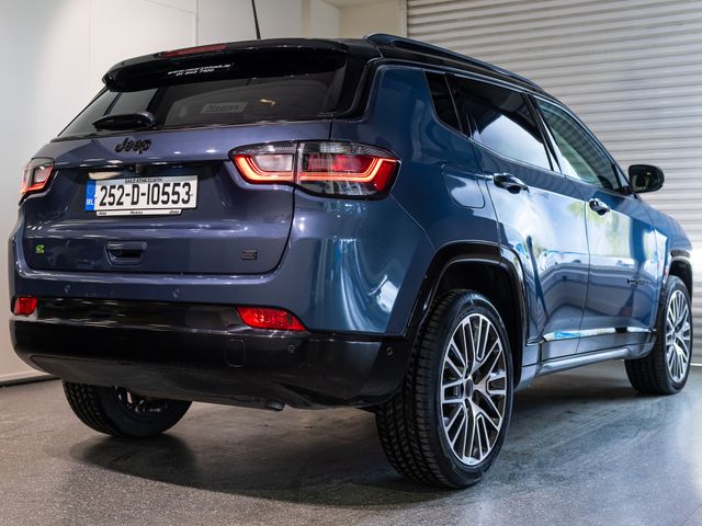 Image for 2025 Jeep Compass Summit E Hybrid 1 5 130HP