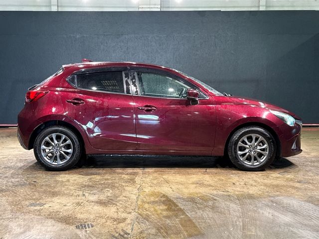 Image for 2018 Mazda Demio 1.5 AUTOMATIC - ALLOY WHEELS - HEATED SEATS - MULTI FUNCTION STEERING WHEEL - REVERSE CAMERA - 