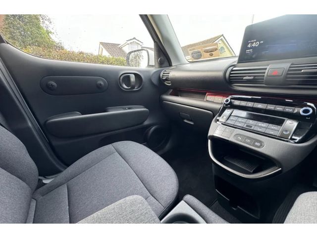 Image for 2026 Hyundai INSTER Inster Elegance 49 kW