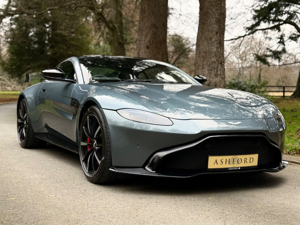 Image for 2019 Aston Martin Vantage Aston Martin Vantage Forged carbon extras 4.0 V8