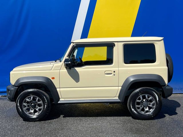 Image for 2023 Suzuki Jimny AWD 1.5L // 4 SEATER // €280 TAX // 15" ALLOYS // MANUAL TRANSMISSION