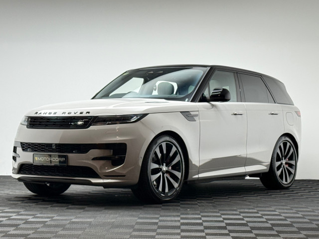 Image for 2026 Land Rover Range Rover Sport P460E EDITION