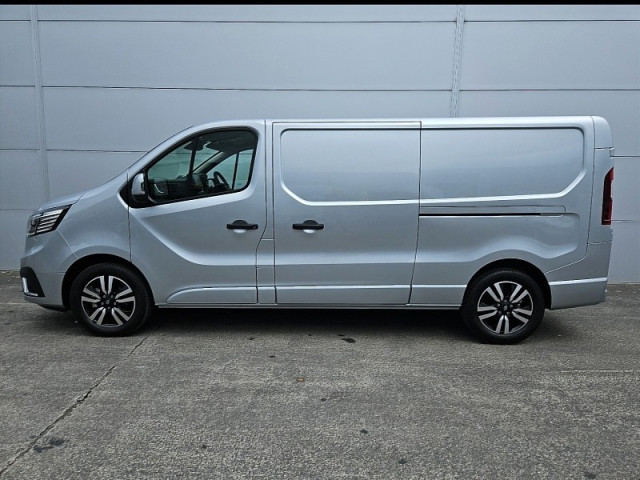 Image for 2026 Renault Trafic LL30 Blue dCi 170 Extra Sport