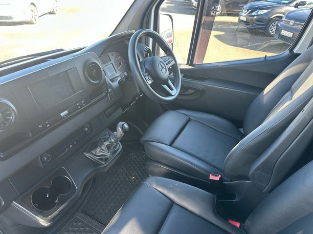 Image for 2023 Mercedes-Benz Sprinter 2.0 215/39 FWD MANUAL