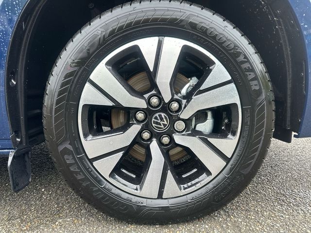 Image for 2026 Volkswagen Transporter TRENDLINE PLUS LWB 150HP MANUAL