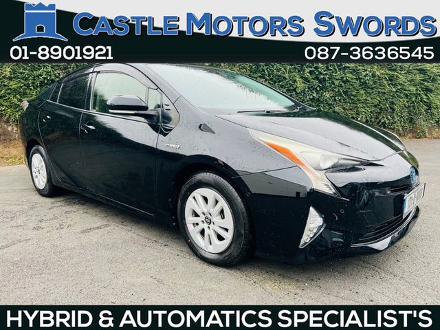 Image for 2017 Toyota Prius SAFETY PACK // REVERSE CAM