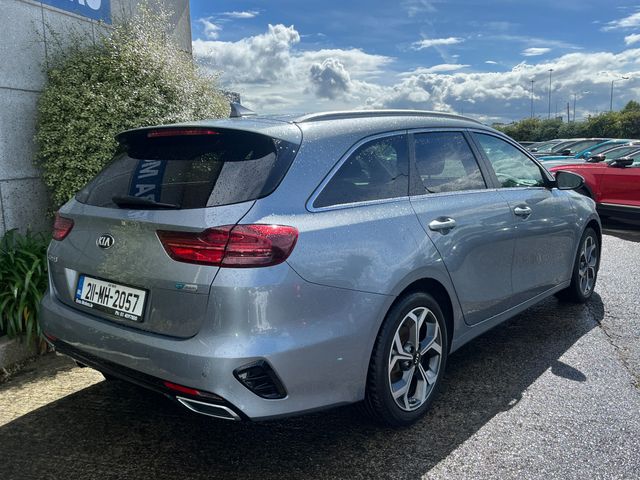 Image for 2021 Kia Ceed ESTATE PLUG IN HYBRID AUTOMATIC 1.6 PETROL //FULL KIA SERVICE HISTORY//KEYLESS ENTRY//REVERSE CAMERA//HALF LEATHER SEATS//