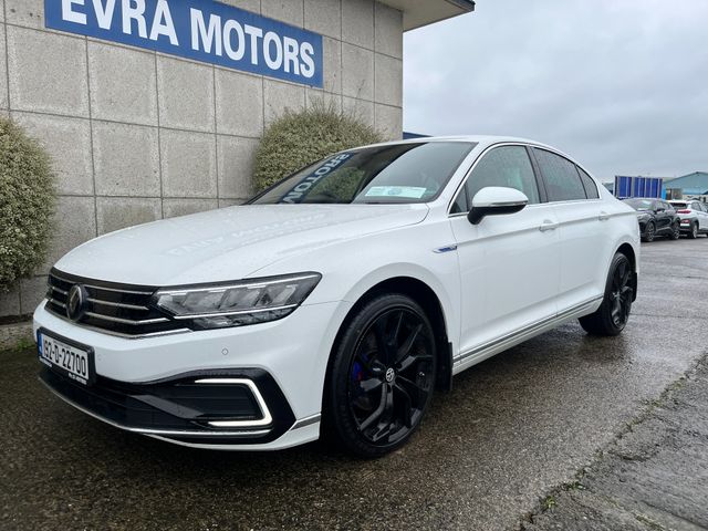 Image for 2019 Volkswagen Passat GTE 1.4 TSI PHEV PETROL HYBRID //FULL LEATHER HEATED SEATS//SAT NAV//ADAPTIVE CRUISE CONTROL//