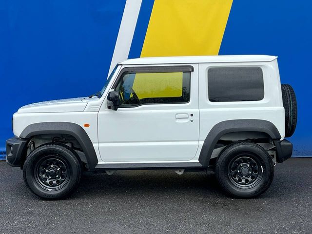 Image for 2022 Suzuki Jimny 1.5 MANUAL AWD // 4 SEATER // LOW-RATIO TRANSFER BOX // DIGITAL CLIMATE CONTROL