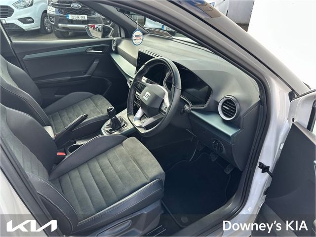 Image for 2023 SEAT Arona 1.0 PETROL PA XP