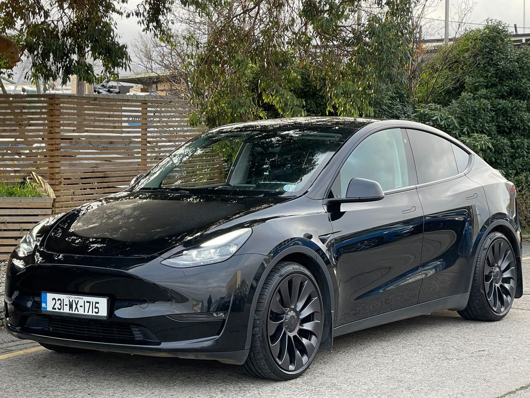 Image for 2023 Tesla Model Y Performance Dual Motor AWD**COMES WITH THE ORIGINAL STEERING WHEEL**