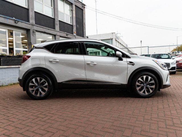 Image for 2021 Renault Captur E-tech P S-edition Phev 160 5DR Auto