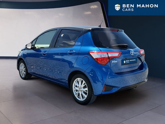 Image for 2017 Toyota Yaris Hybrid Luxury