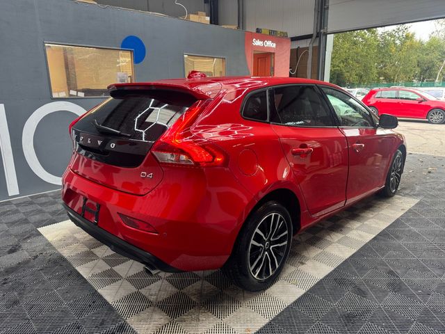 Image for 2018 Volvo V40 2018 VOLVO V40 D4 AUTOMATIC / CRUISE CONTROL / PARKING CAMERA / / PADDLE SHIFTERS AND MORE