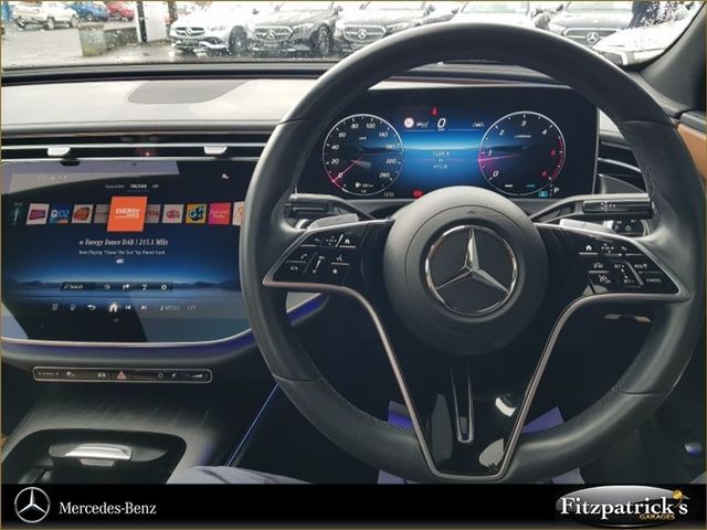 Image for 2024 Mercedes-Benz E Class E 220d * Pan-Roof *