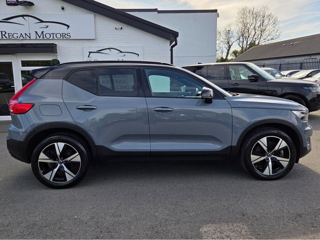 Image for 2022 Volvo XC40 R-DESIGN 1.5 T4 RECHARGE