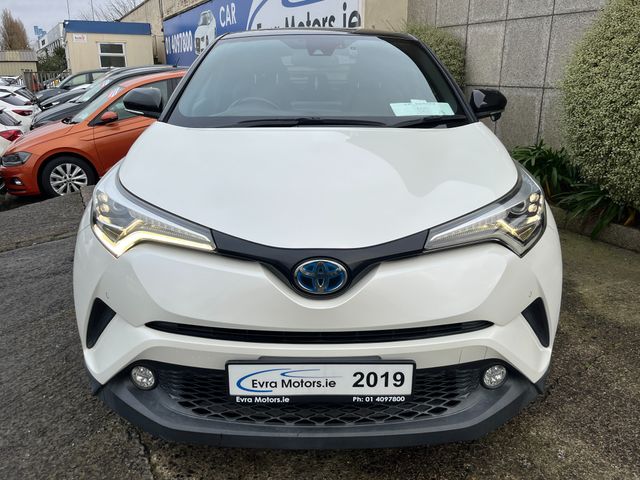 Image for 2019 Toyota C-HR SOL AUTOMATIC HYBRID 1.8 PETROL //HIGH SPEC//HEATED HALF LEATHER SEATS//KEYLESS ENTRY//REVERSE CAMERA//