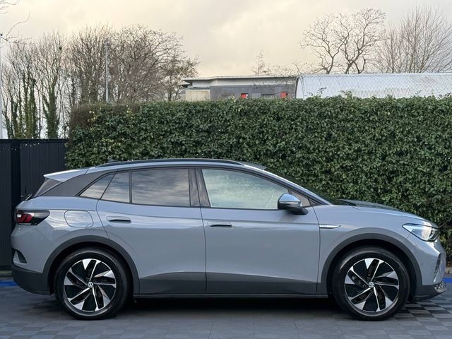 Image for 2023 Volkswagen ID.4 PRO LIFE 77KWH // DIGITAL CLUSTER // APPLE CARPLAY/ANDROID AUTO // DIAMOND CUT ALLOYS