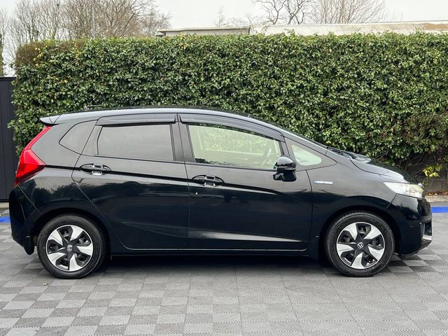 Image for 2016 Honda Fit L-PACKAGE 1.5 HYBRID // SERVICE HISTORY // CRUISE CONTROL // REVERSE CAMERA