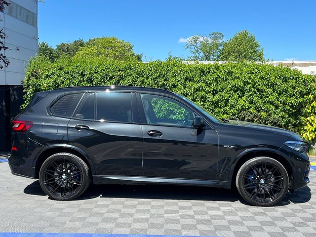 Image for 2022 BMW X5 XDRIVE45e M-SPORT 3.0 HYBRID // OPENING PAN ROOF // LEATHR HEATED M-SPORT SEATS // ADAPTIVE CRUISE CONTROL // ADJUSTABLE RIDE HEIGHT