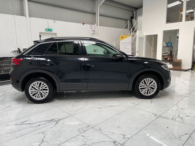 Image for 2024 Volkswagen T-Roc 1.0 TSI 110HP Life