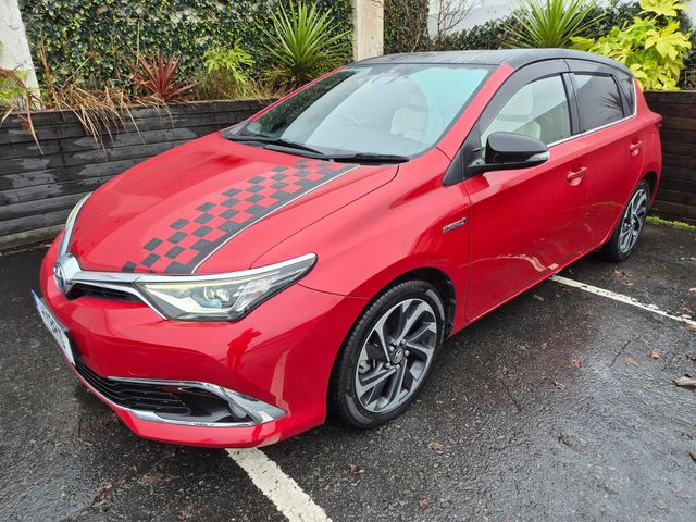Image for 2017 Toyota Auris 1.8 HYBRID / BRICK LANE G-PACK SOL / SPORT SPEC / LOW MILEAGE / TAX €170 