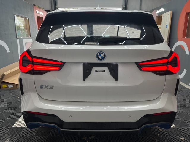 Image for 2022 BMW iX3 2022 BMW IX3 M-SPORT AUTOMATIC / CRUISE CONTROL / PARKING CAMERA / ELECTRIC MEMORY & HEATED SEATS / PADDLE SHIFTERS / PANORAMIC SUNROOF / AMBIENT LIGHTS AND MORE