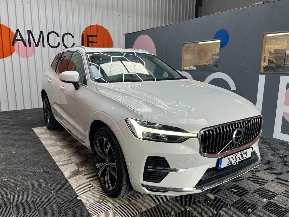 Image for 2021 Volvo XC60 2021 VOLVO XC60 T8 PLUG-IN 2.0 AUTOMATIC / CRUISE CONTROL / PARKING CAMERA / ELECTRIC MEMORY & HEATED SEATS / PANORAMIC SUNROOF / APPLE CARPLAY / HEATED STEERING WHEEL AND MORE
