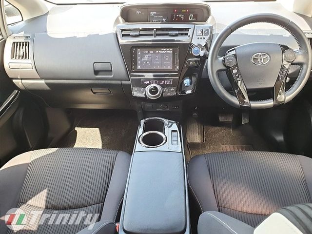 Image for 2018 Toyota Prius ** ALPHA S ** 7 SEAT ** AUTO HYBRID ** TOP SPEC ** TRINITY MOTORS **
