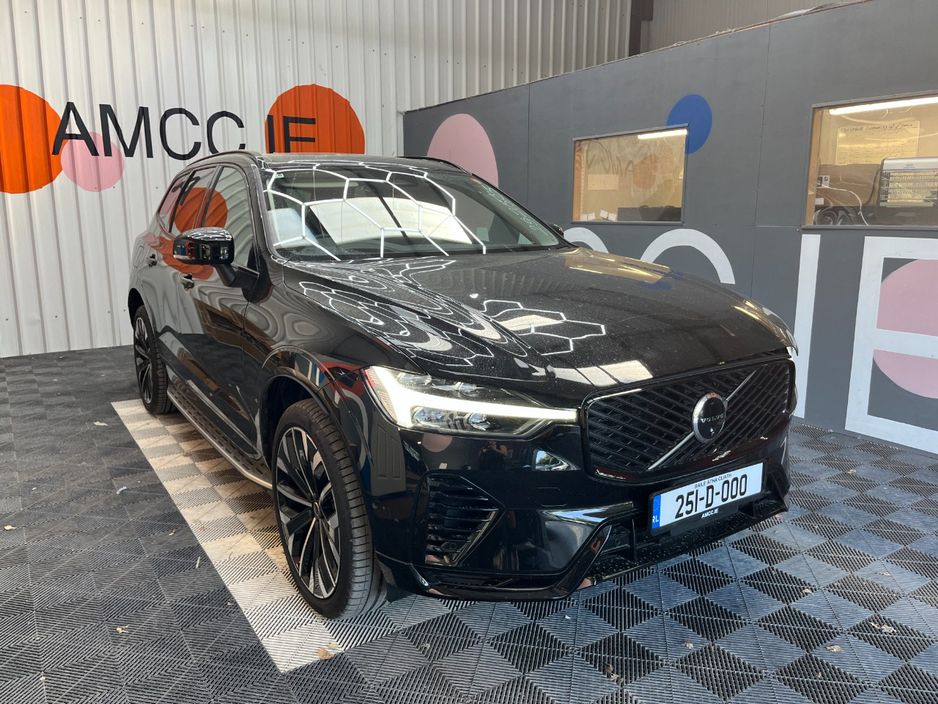 Image for 2025 Volvo XC60 2025 VOLVO XC60 ULTRA T6 PLUG-IN 2.0 AUTOMATIC / CRUISE CONTROL / PARKING CAMERA / ELECTRIC MEMORY & HEATED SEATS / PANORAMIC SUNROOF / HEATED STEERING WHEEL / APPLE CARPLAY AND MORE