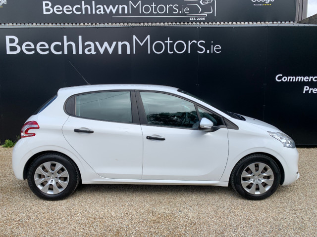 Image for 2013 Peugeot 208 1.0 VTI 68 BHP ACCESS 5DR // 06/27 NCT // LOW MILEAGE // CRUISE, ELECTRIC WINDOWS AND MIRRORS // 