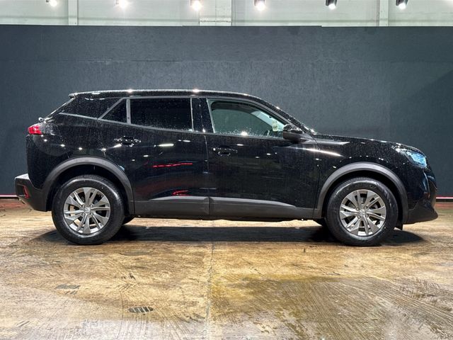 Image for 2020 Peugeot 2008 MANUAL 1.2L - REVERSE CAMERA - A/C HEATING CONTROLS