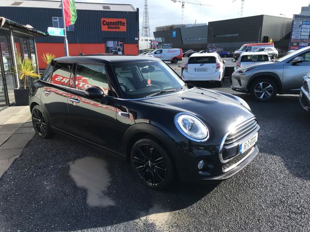 Image for 2016 Mini Cooper 