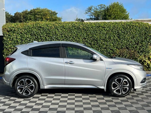 Image for 2018 Honda Vezel 1.5 HYBRID AUTO //DIAMOND CUT ALLOYS // DUAL ZONE CLIMATE CONTROL // REVERSE CAMERA