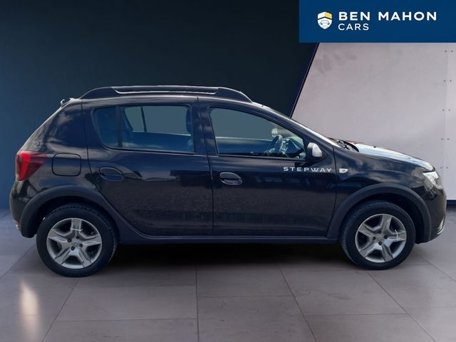 Image for 2020 Dacia Sandero Stepway Blue dCi 95 STEPWAY Signature