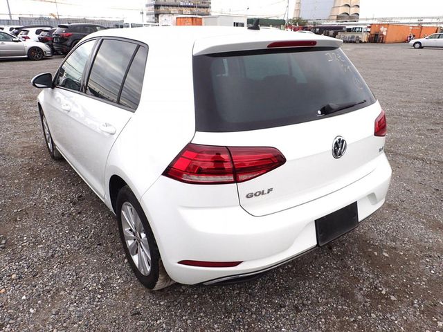 Image for 2017 Volkswagen Golf 1.2 TSI Comfortline