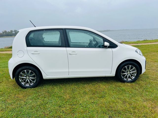 Image for 2018 Volkswagen up! LOW MILEAGE //FINANCE AVAILABLE//CALL TODAY