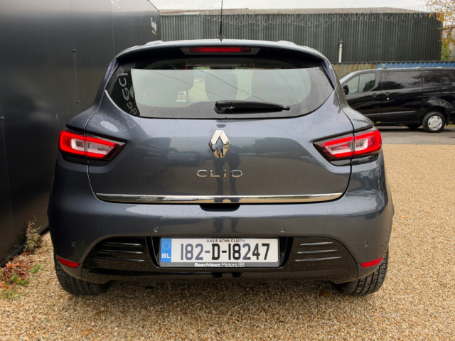 Image for 2018 Renault Clio 0.9 TCE 90 BHP Dynamique S NAV // 09/28 NCT // STUNNING CONDITION // SAT NAV, REAR PARKING SENSORS AND BLUETOOTH // VERY LOW MILEAGE //