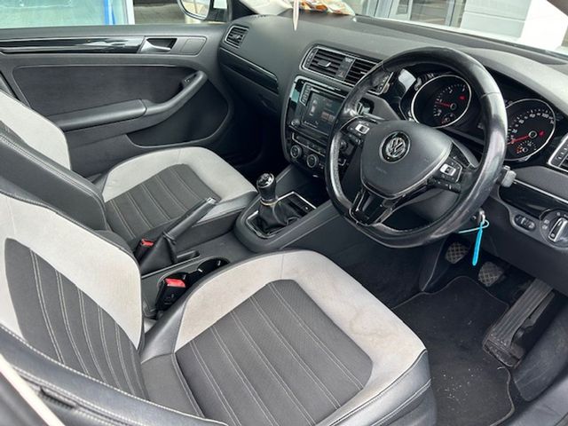 Image for 2018 Volkswagen Jetta 2.0 TDI 110HP Highline Mint