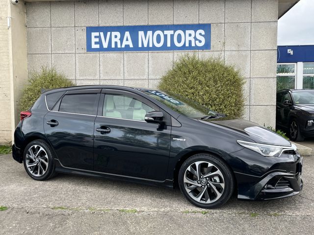 Image for 2016 Toyota Auris G MODELLISTA AUTOMATIC HYBRID 1.8 PETROL //REVERSE CAMERA//FULL LEATHER HEATED SEATS//KEYLESS ENTRY//