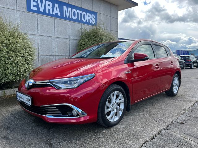 Image for 2016 Toyota Auris AUTOMATIC HYBRID 1.8 PETROL //LOW MILES//HALF LEATHER SEATS//KEYLESS ENTRY//
