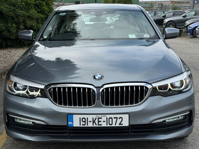 Image for 2019 BMW 5 Series 530e performance SE.2 keys. Heated seats