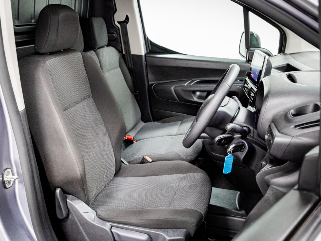 Image for 2024 Citroen Berlingo LX 1.5 Diesel 100HP 650KG