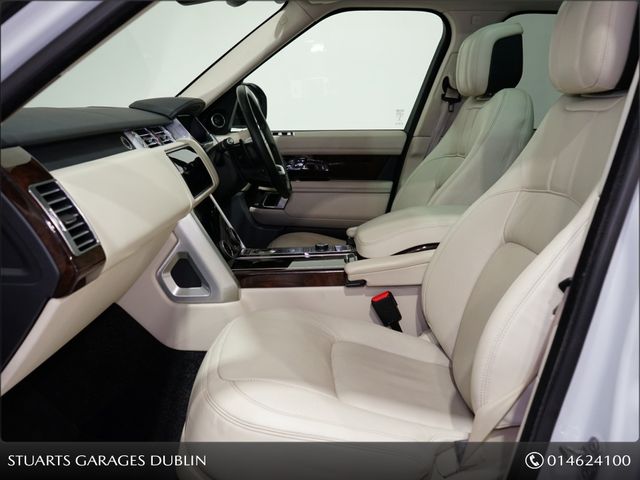 Image for 2021 Land Rover Range Rover VOGUE YULONG WHITE METALLIC WITH IVORY INTERIOR: EXTERIOR BLACK PACK, UPGRADED ALLOYS. 