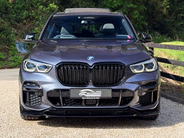 Image for 2022 BMW X5 2022 (221) BMW X5 45E MSPORT PRO *SKY LOUNGE