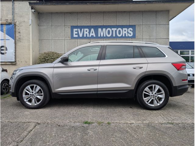 Image for 2018 Skoda Kodiaq AMBITION 7 SEATER MANUAL 1.4 PETROL //PANORAMIC GLASS SUNROOF//CRUISE CONTROL//