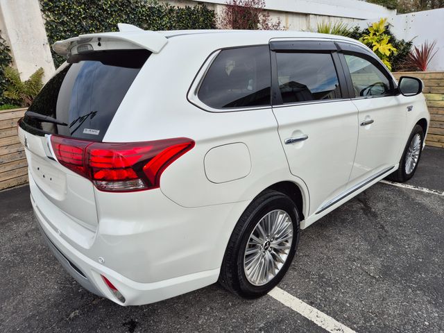 Image for 2021 Mitsubishi Outlander 2.4 PHEV / INTENSE SAFETY PACK / TAX €140 