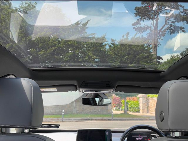 Image for 2022 Volkswagen ID.3 Family 145HP 58kWh GLASS SUNROOF