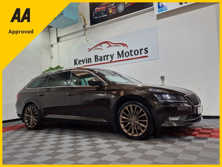 Image for 2017 Skoda Superb 2.0TSi COMBI (LAURIN & KLEMENT) 4X4 280BHP DSG AUTOMATIC **19" ALLOYS / CRUISE CONTROL / CREAM LEATHER / CANTON PREMIUM SOUND / HEATED F&R SEATS / KEYLESS ENTRY / SAT NAV / REVERSE CAMERA