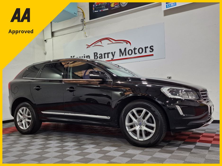 Image for 2017 Volvo XC60 2.0 D4 SE LUX NAV 190BHP AUTOMATIC **TOP SPEC / ACTIVE BENDING HEADLIGHTS / CRUISE CONTROL / FULL BLACK LEATHER / HEATED FRONT SEATS / KEYLESS ENTRY / SAT NAV / FULL VOLVO SERVICE RECORD**
